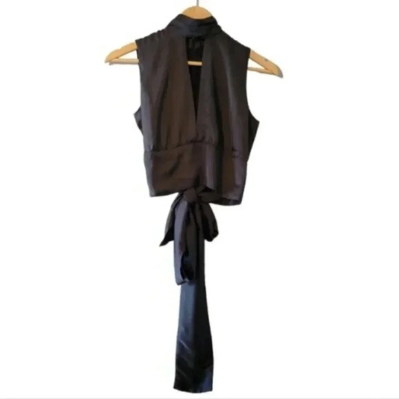Lamarque Opal Cropped Wrapped High Neck Sleeveless Blouse Black Size Small. - Picture 7 of 10